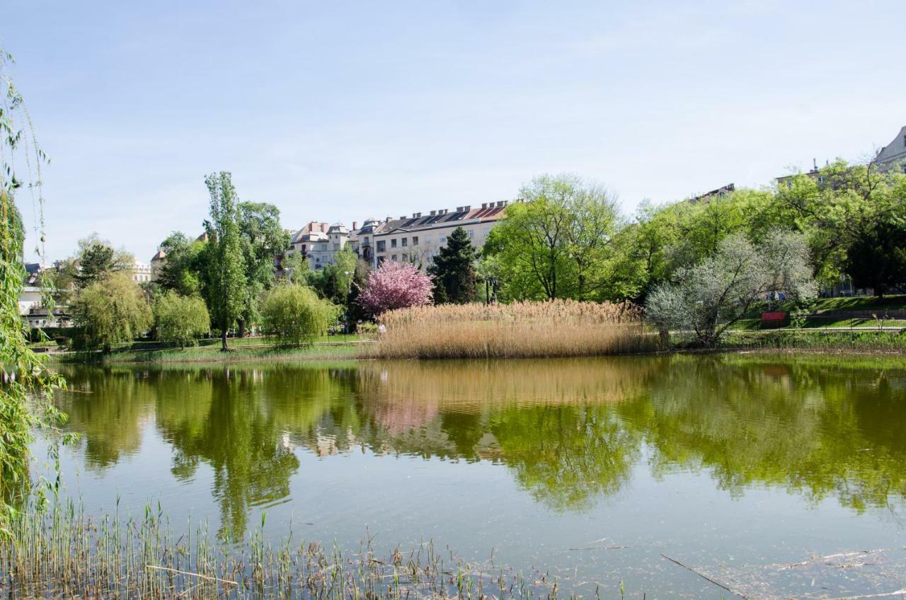 Lakeside Budapest Residences מראה חיצוני תמונה